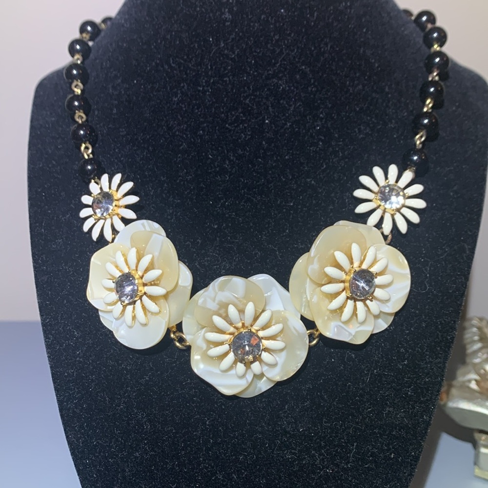 Fabulous Talbots statement necklace